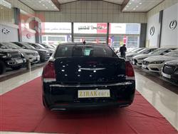 کرایسلەر 300